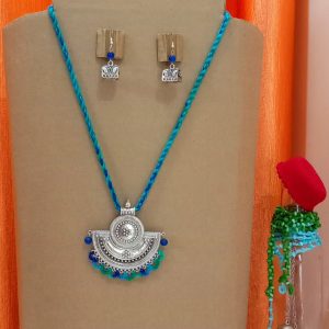 Thread Braided Necklace With Antique Silver pendent Set