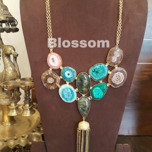 Druzy Stone Neckpeice