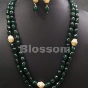 Emerald Green stone Neckpeice