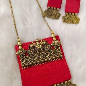 Handcrafted necklace