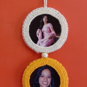 Hand Crafted Crochet Photo Frame (2 photos)